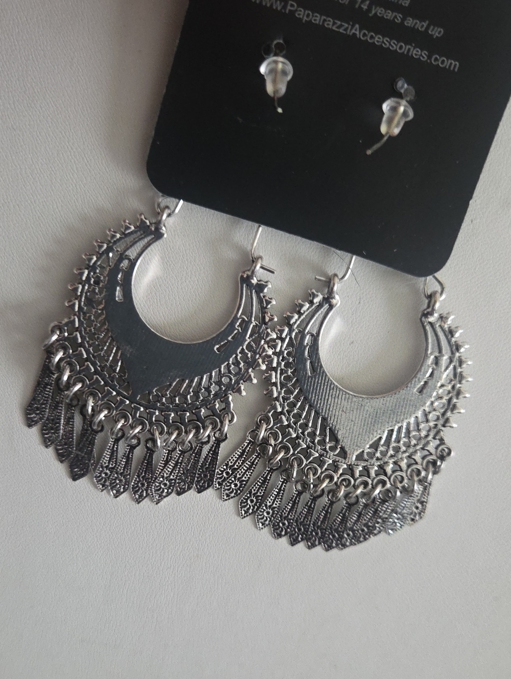 Paparazzi Walk On The Wildside Purple Earrings NWT - Picture 2 of 2